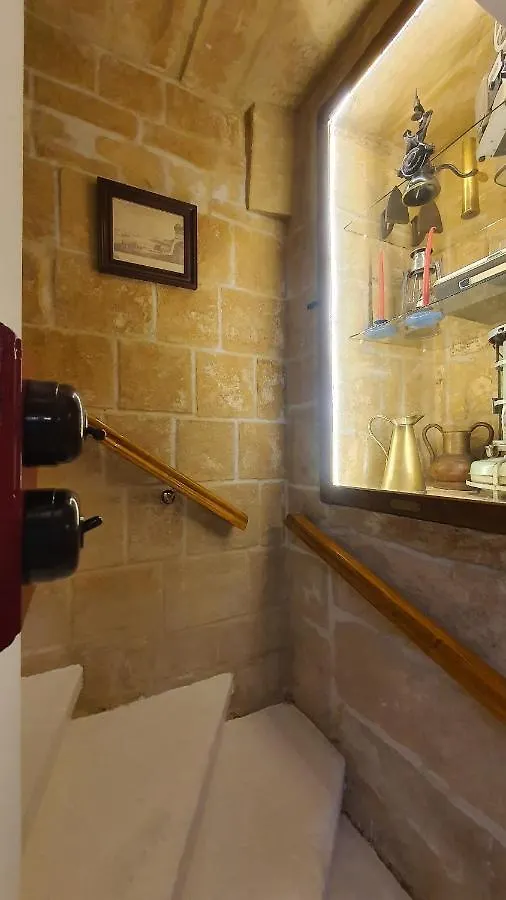 St. John Suite Valletta Apartment